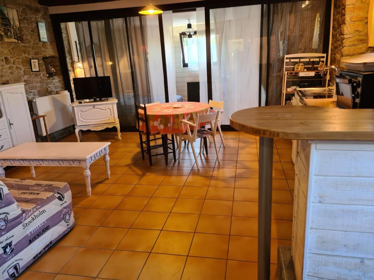 Gite Les Ajoncs - Closeries Du Golfe Theix Exterior foto